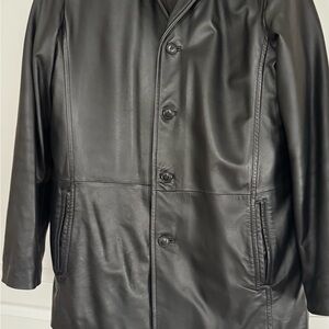 Danier 3/4 leather Jacket Insulated Quilted Design -Size L